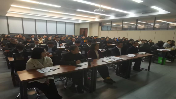 堅持內(nèi)功至上，強化基礎(chǔ)管理——集團組織開展QES管理體系標(biāo)準(zhǔn)培訓(xùn)(圖2)