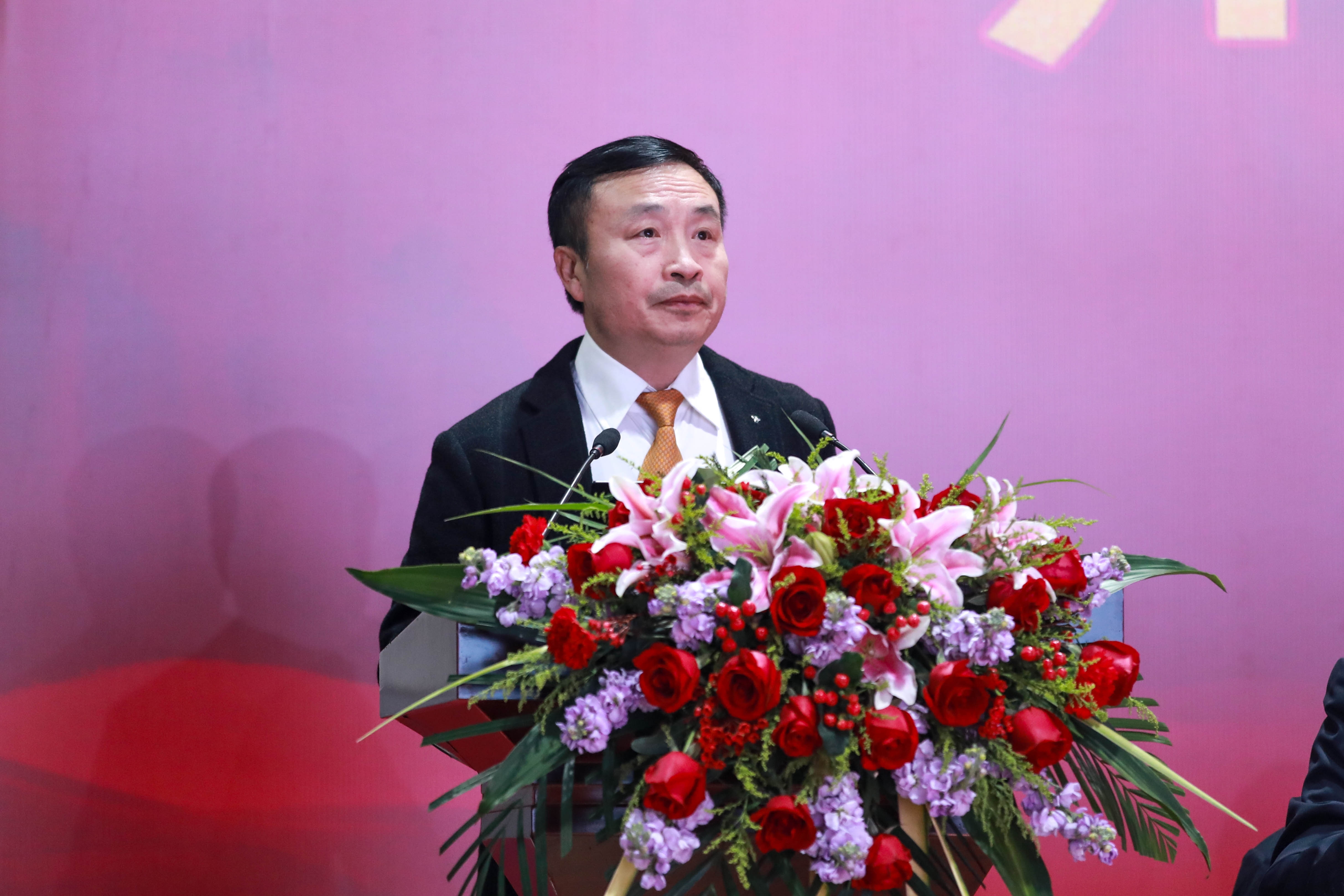 不折不撓  剩者為王——集團(tuán)公司隆重召開2023年年會(圖4)