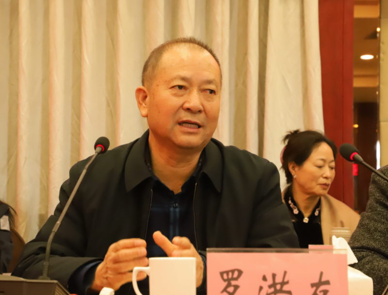 風(fēng)雨同舟20載，攜手共贏創(chuàng)未來——礦業(yè)總公司和東方浩遠(yuǎn)投資控股集團舉行合作20周年座談會(圖7)