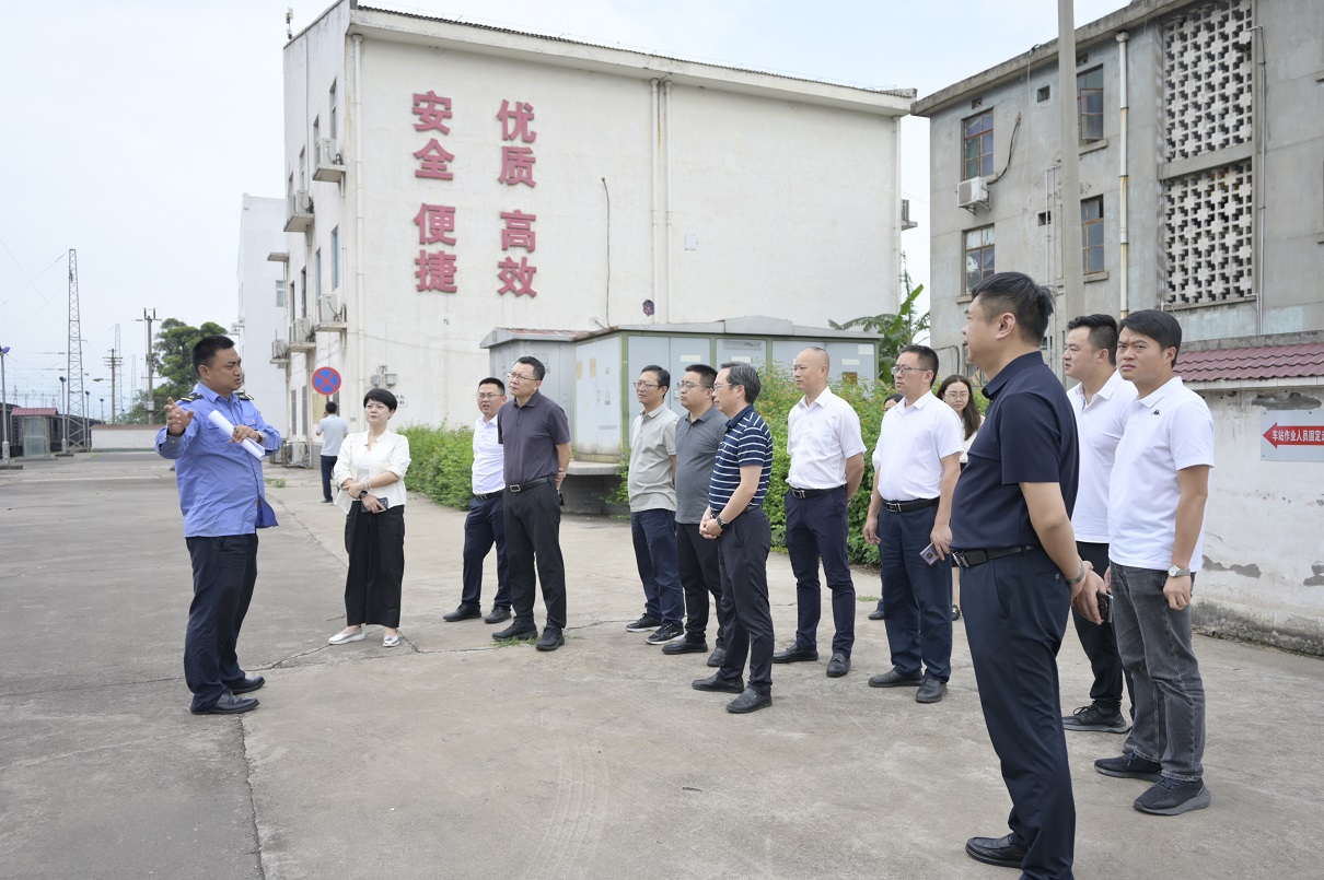 搶抓新機(jī)遇，謀求新合作，匯聚新動(dòng)能——內(nèi)江考察團(tuán)蒞臨通宇物流參觀交流(圖3)