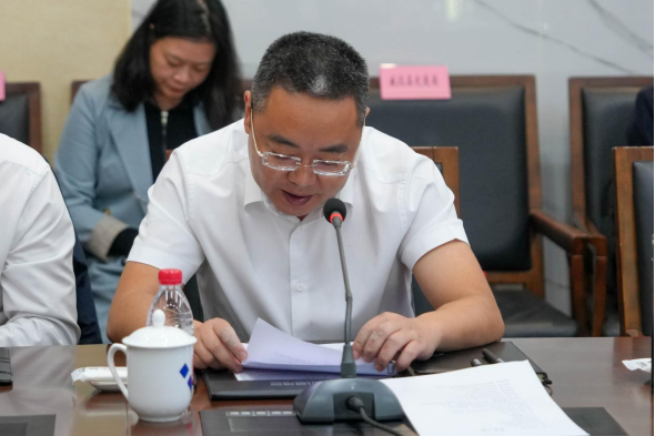 畢勝副市長帶隊到川威關(guān)心企業(yè)發(fā)展(圖4) 畢勝副市長帶隊到川威關(guān)心企業(yè)發(fā)展(圖4)