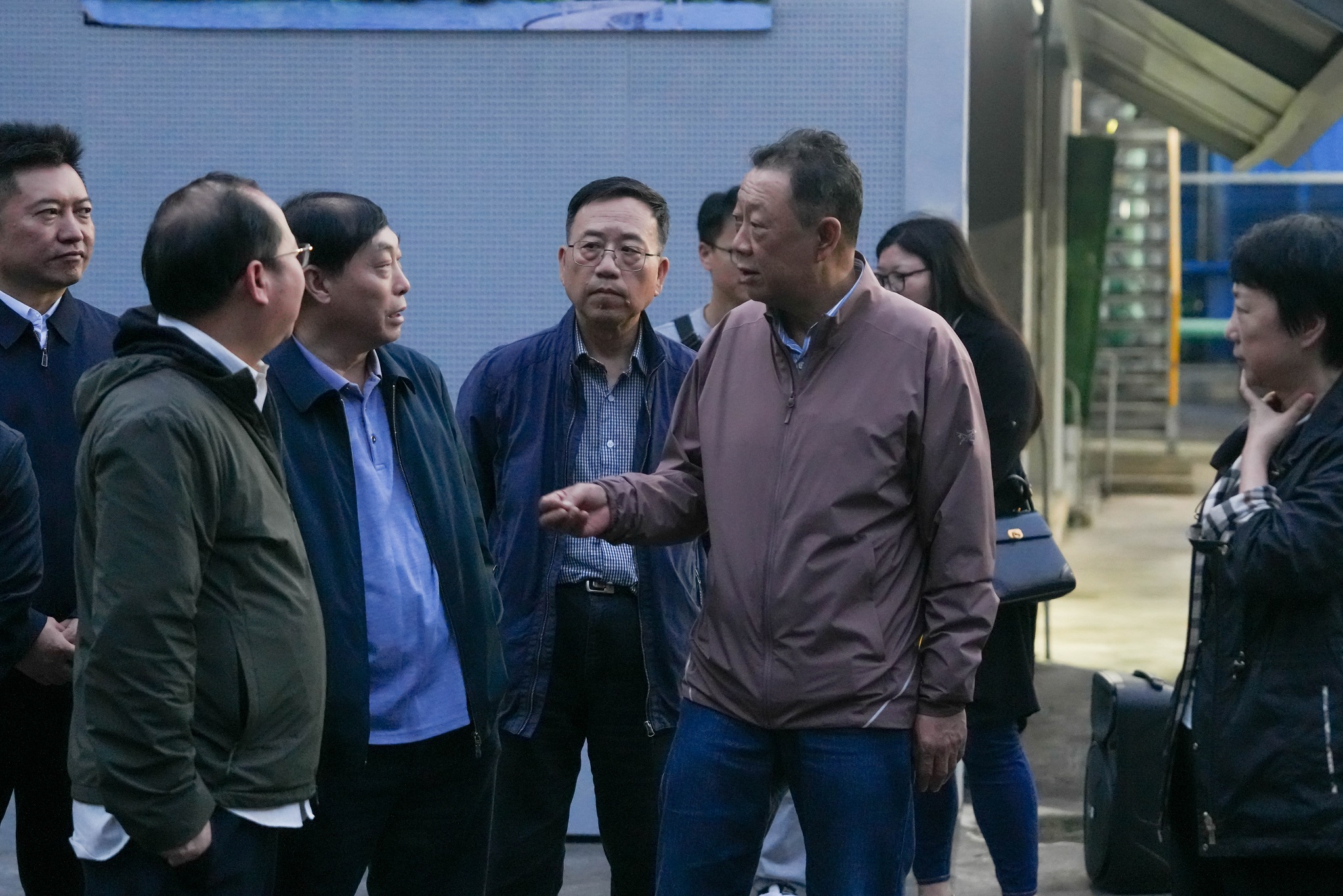 省高科協(xié)理事長，省政協(xié)黨組原副書記、副主席曲木史哈一行到川威調(diào)研(圖3)