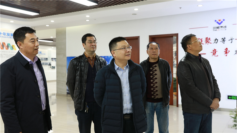 西南化工研究設計院有限公司副總經(jīng)理孫炳一行來威參觀交流(圖1)